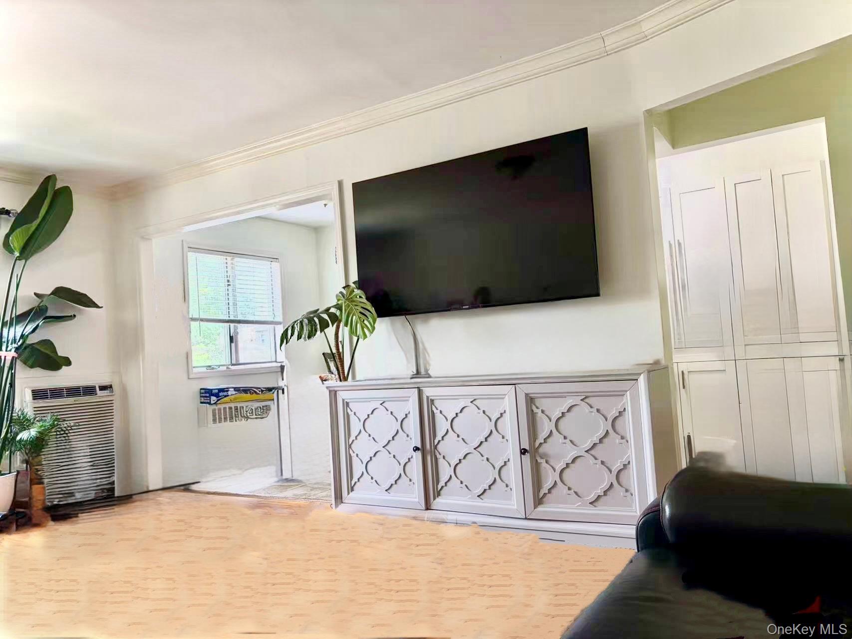 2nd image of 6927 169th St, Fresh Meadows, NY 11365 | MLS# 1030886