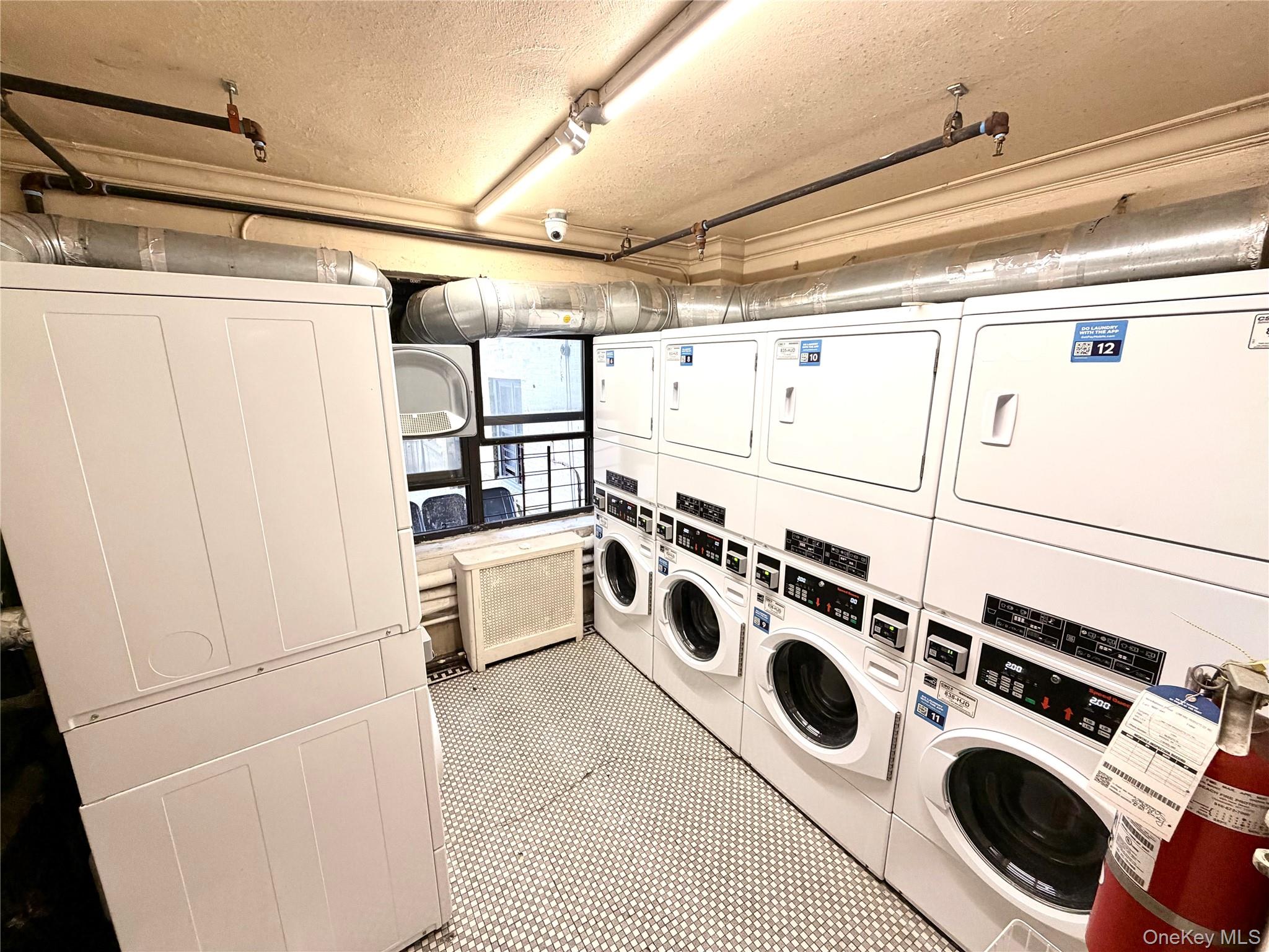 2nd image of 70-35 Broadway, New York, NY 11372