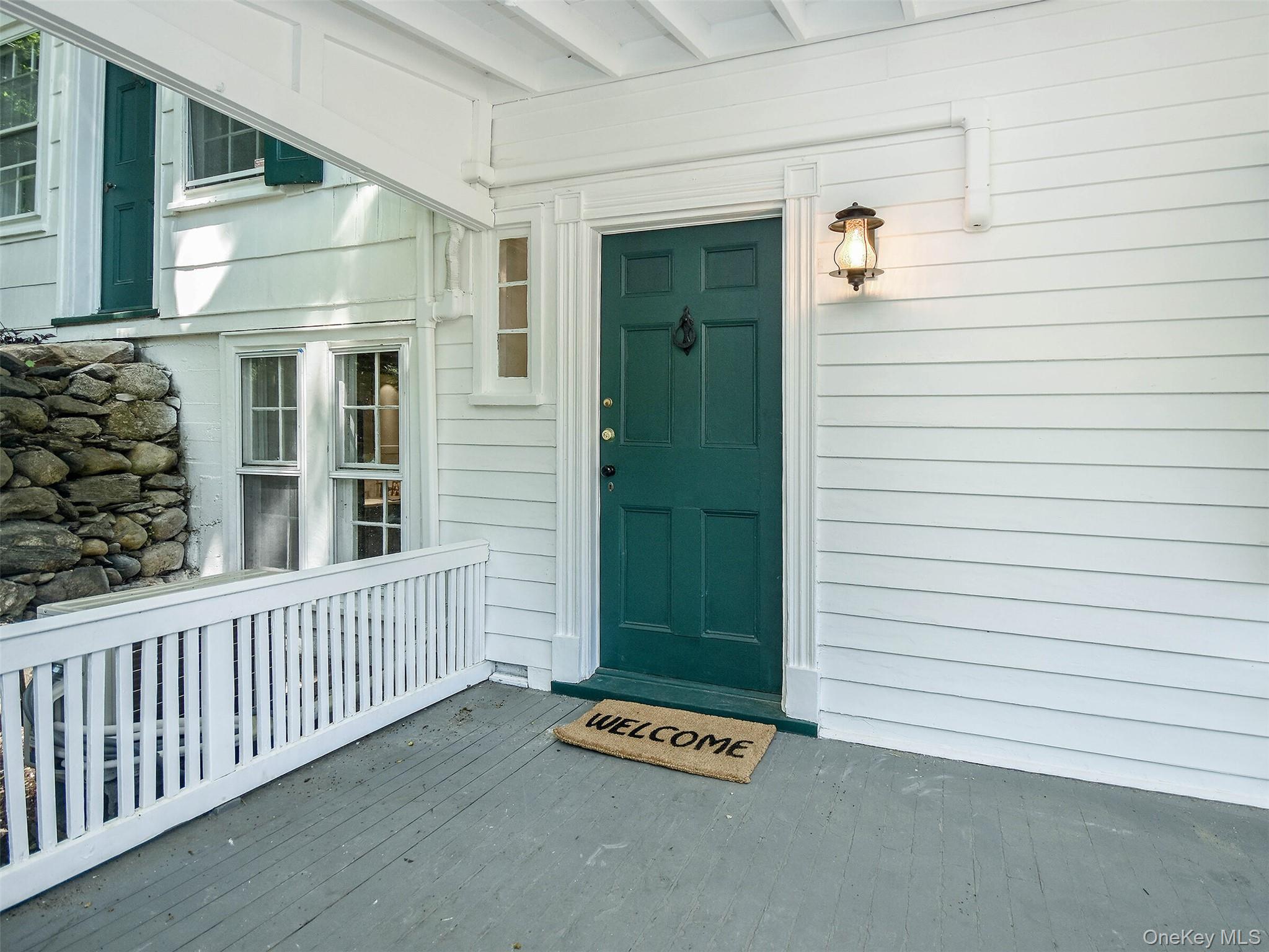 2nd image of 150 Main St, North Hempstead, NY 11576 | MLS# 1030892