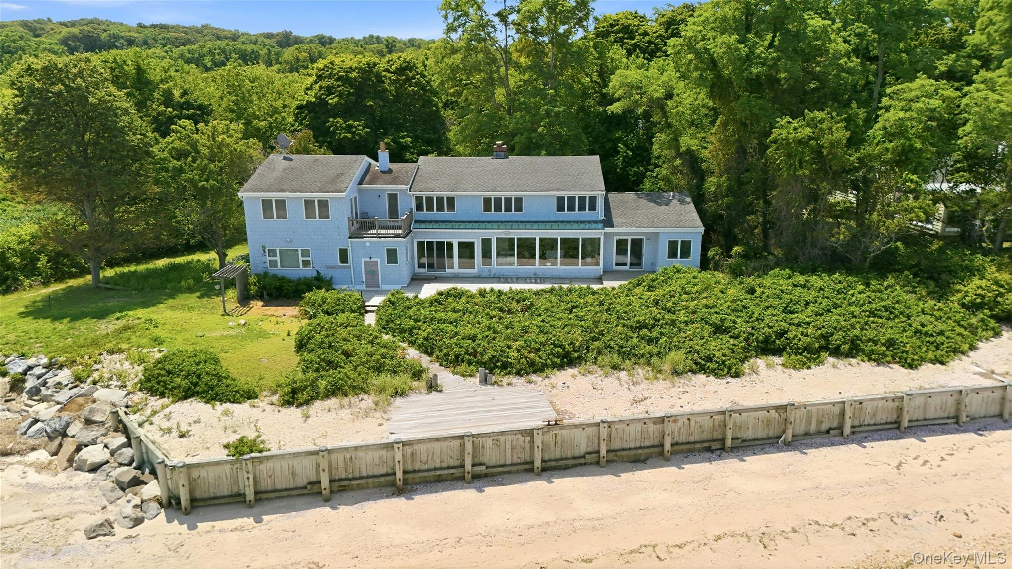 3rd image of 91 Fresh Pond Rd, Huntington, NY 11768 | MLS# 1030897