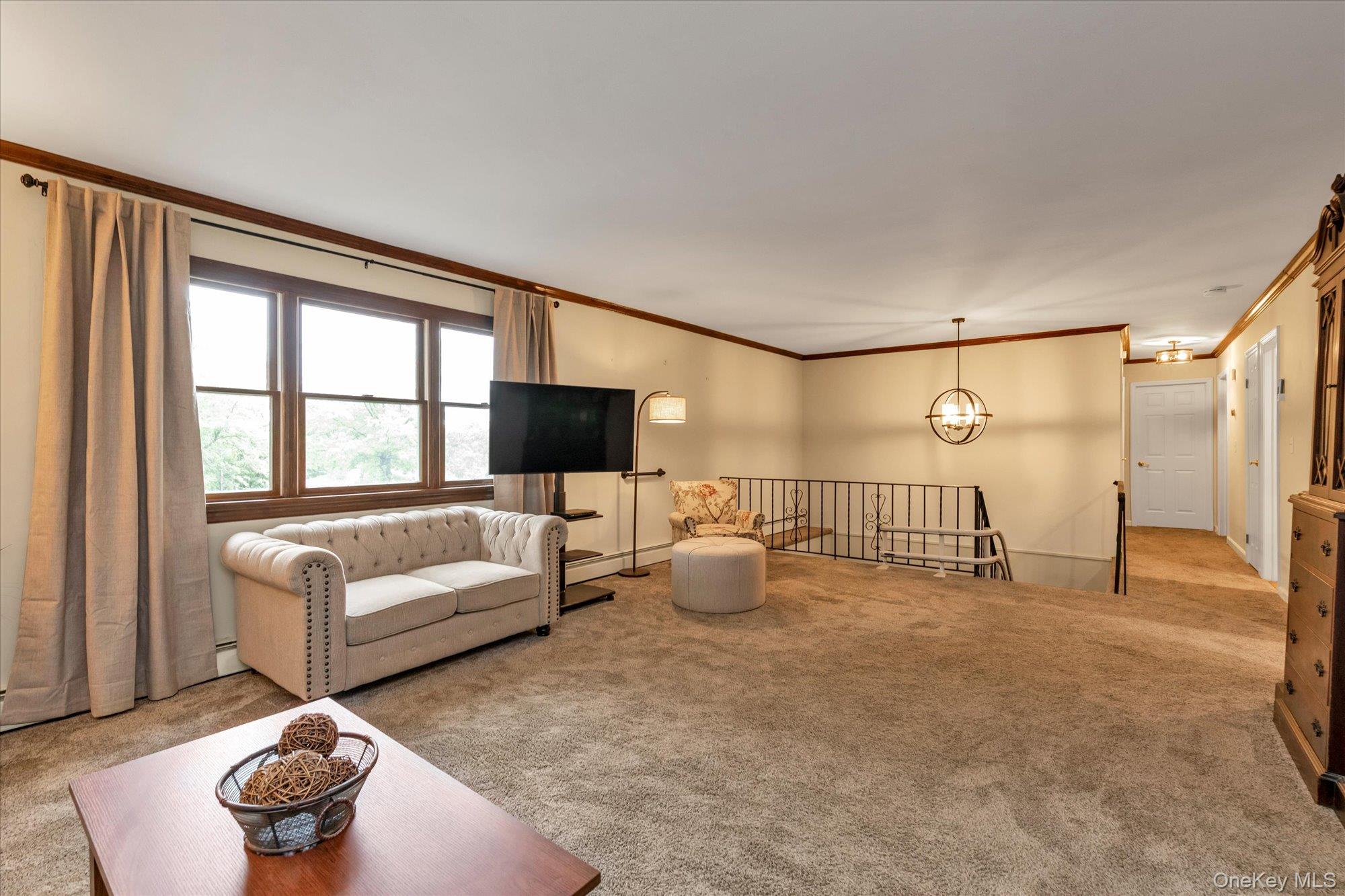 5th image of 18 Kathy Ct, Huntington, NY 11768 | MLS# 1030902