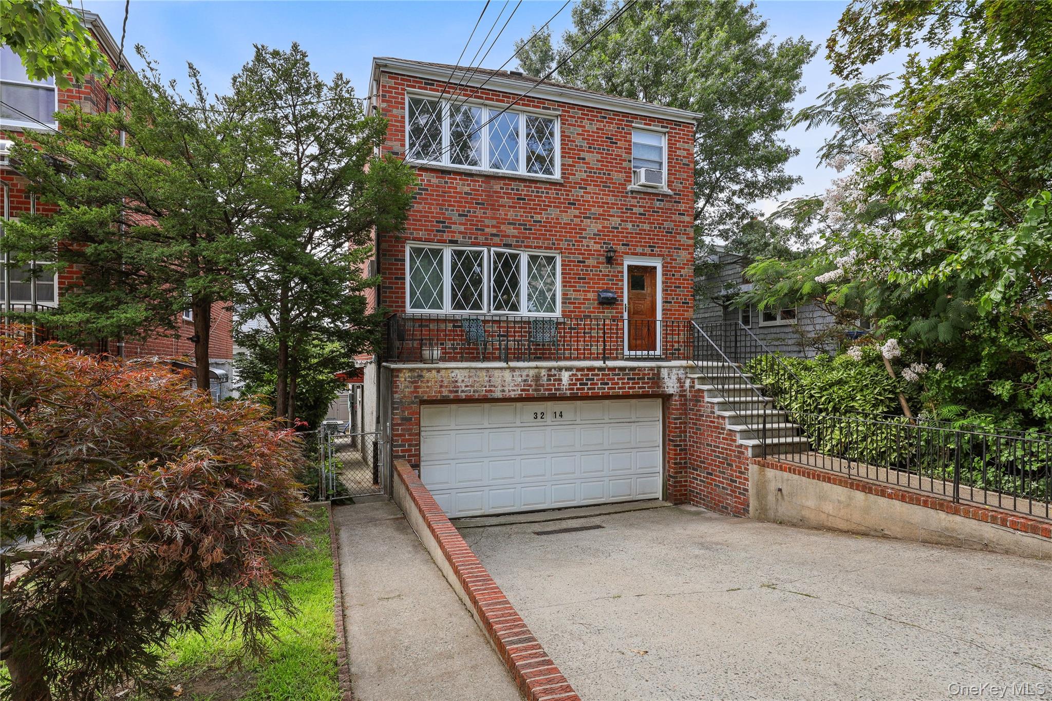 1st image of 3214 Griswold Ave, New York, NY 10465 | MLS# 1030927