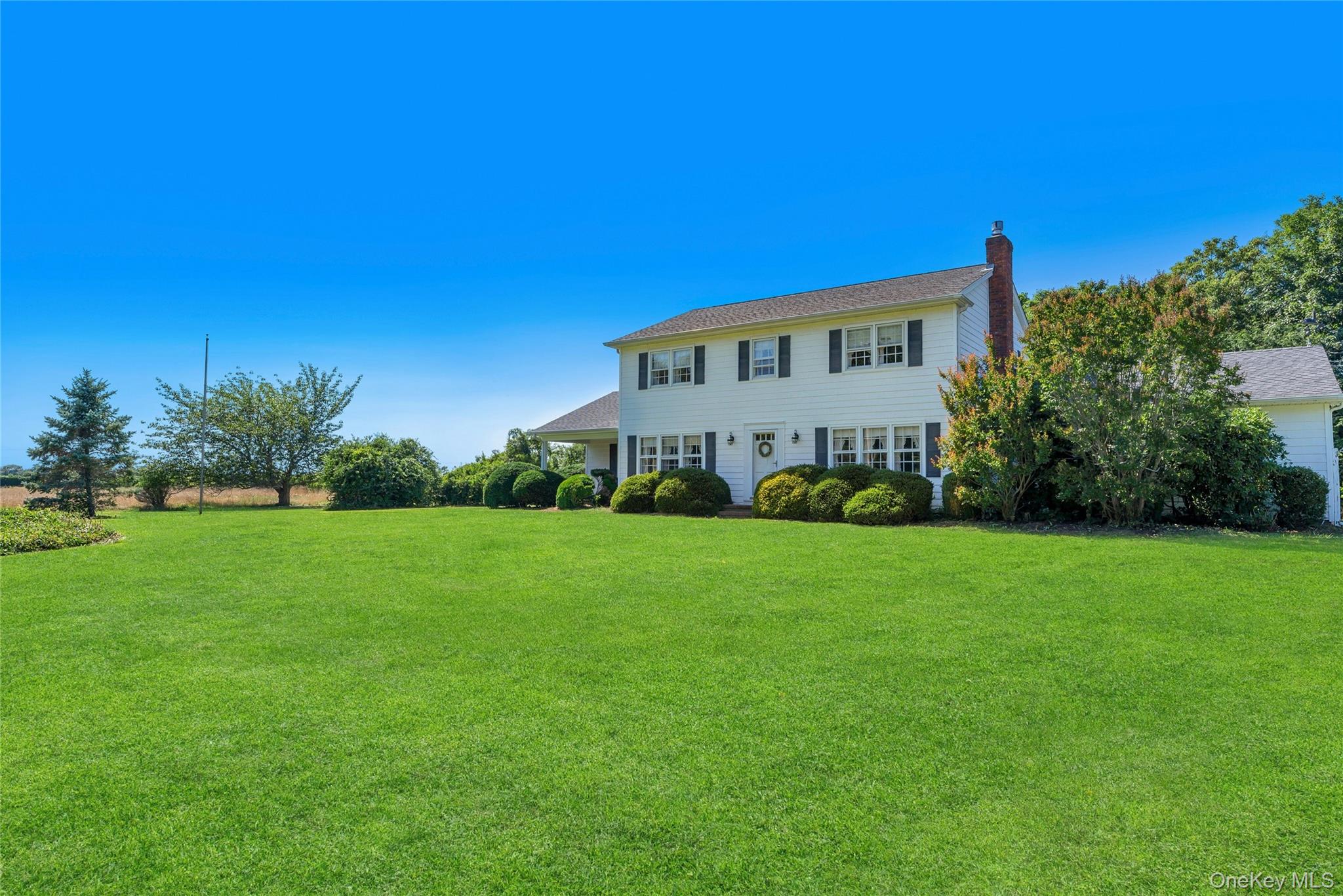 2nd image of 865 Peconic Bay Blvd, Southold, NY 11948 | MLS# 1030931