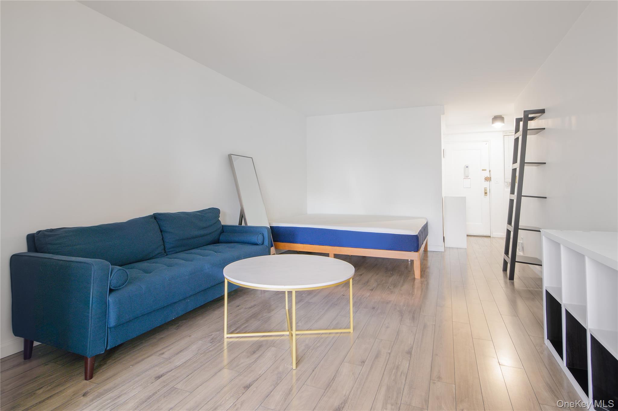 5th image of 35-31 85Th St, New York, NY 11372