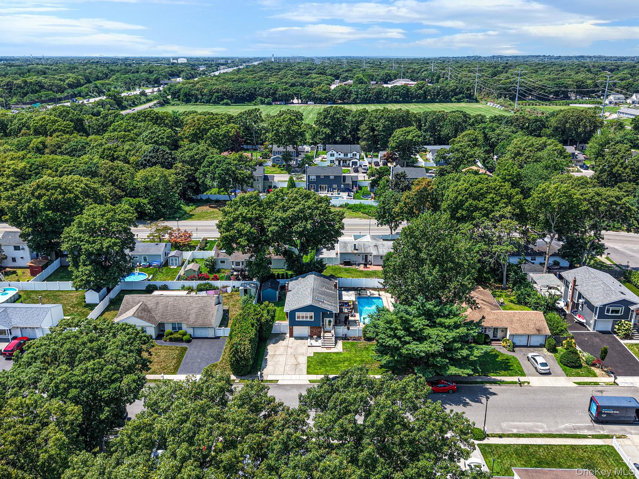 38th image of 12 Fannie Dr, Brookhaven, NY 11738 | MLS# 1030936