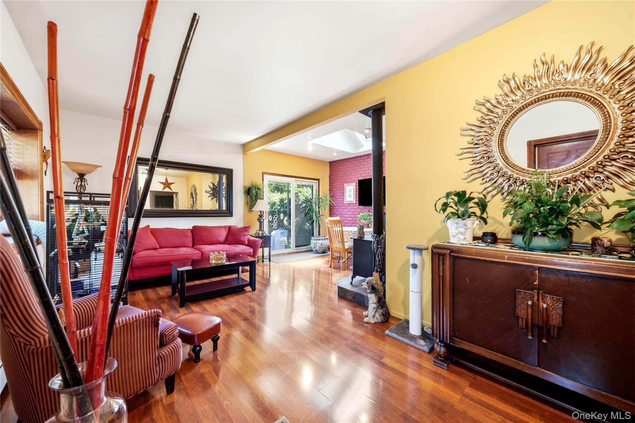 5th image of 350 Boulder St, Islip, NY 11779 | MLS# 1030955