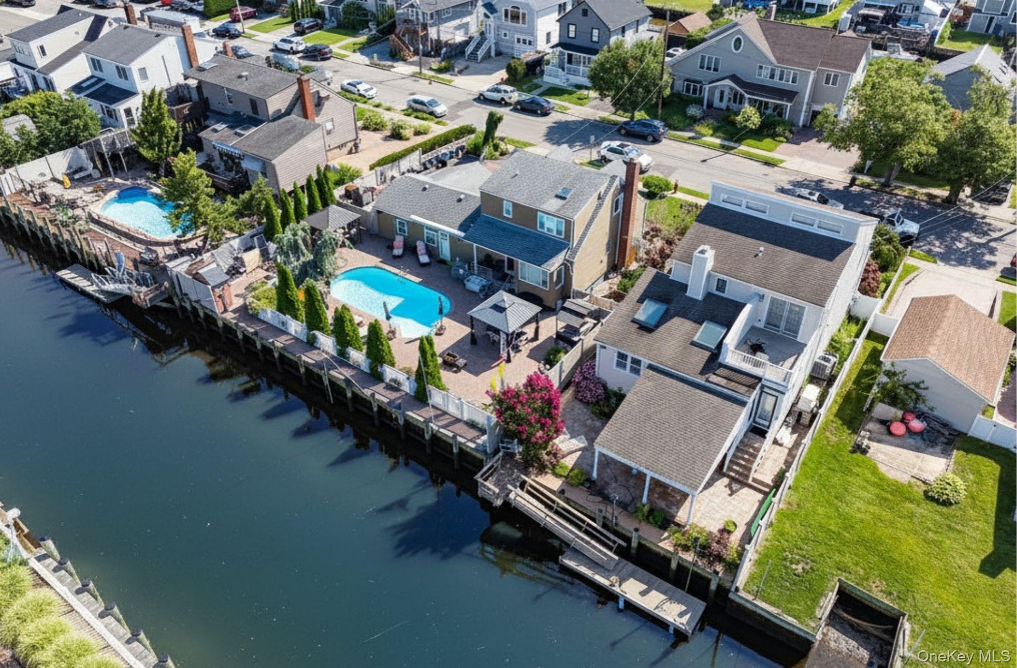 1st image of 720 Farmers Ave, Hempstead, NY 11710 | MLS# 1030980