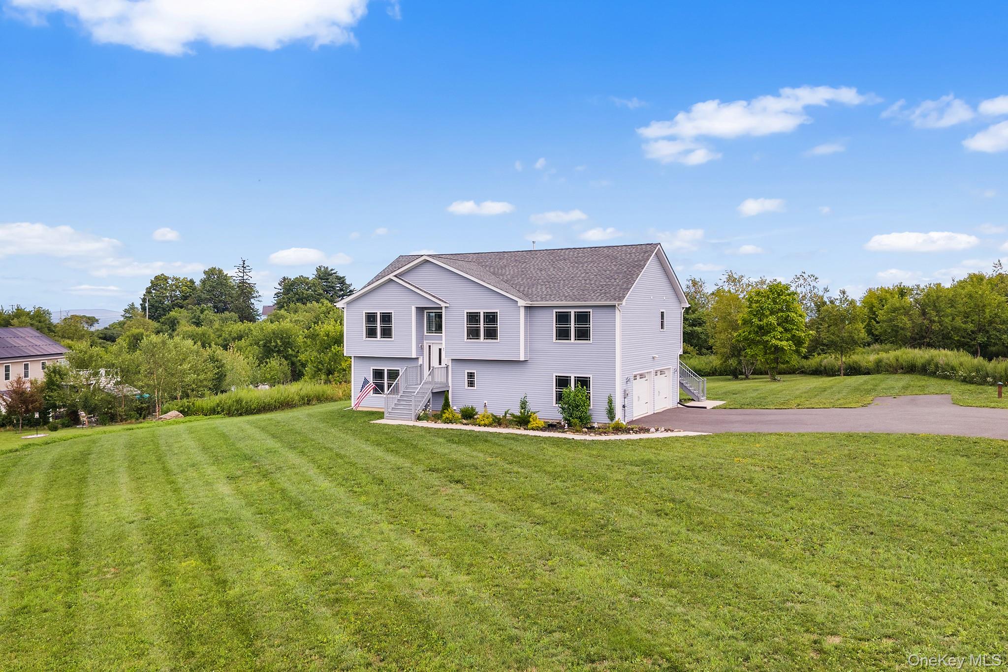 2nd image of 21 Meadow View Dr, Marlboro, NY 12542 | MLS# 1030995