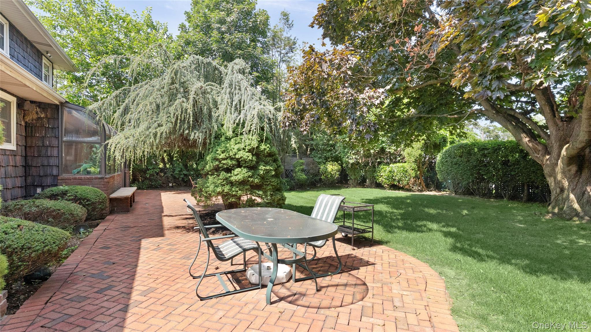 18th image of 20 Acorn Ln, Oyster Bay, NY 11803 | MLS# 1031002