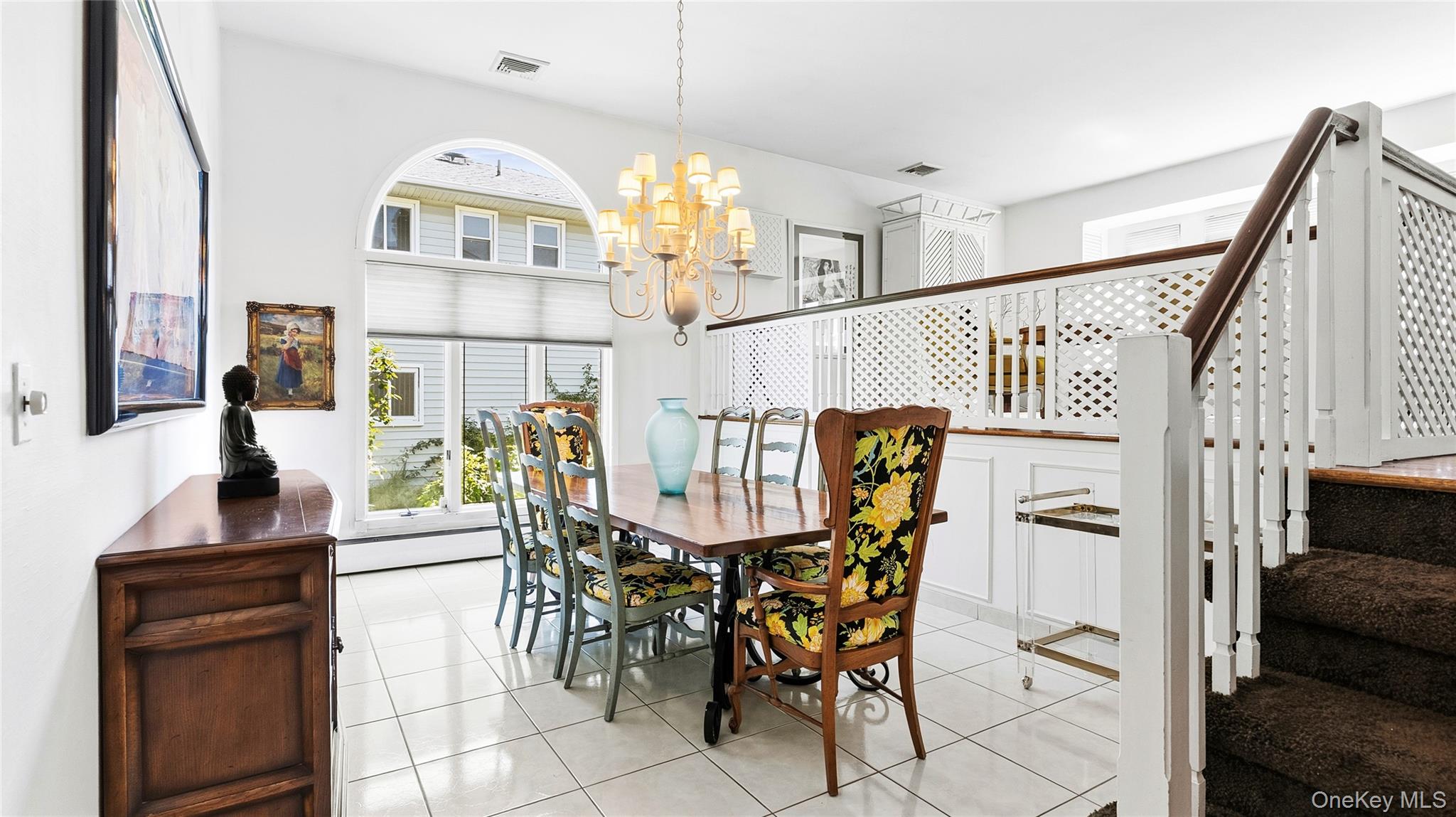 3rd image of 20 Acorn Ln, Oyster Bay, NY 11803 | MLS# 1031002