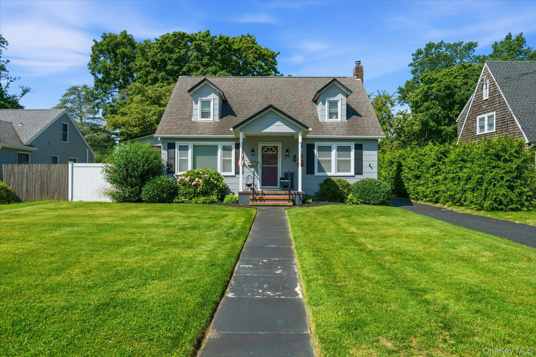 2nd image of 277 Howell Ave, Riverhead, NY 11901 | MLS# 1031020