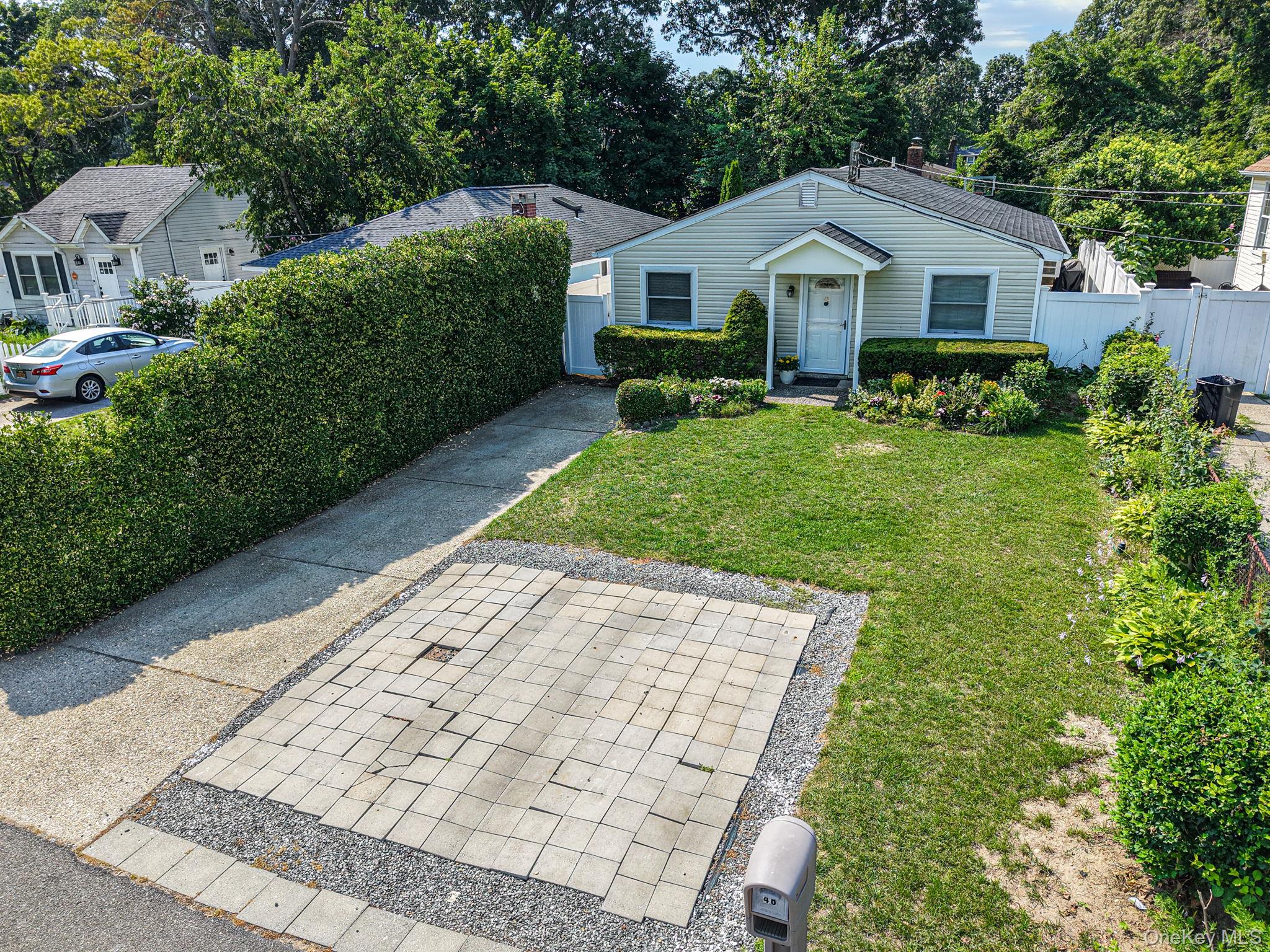 2nd image of 48 Oakmont Ave, Brookhaven, NY 11784 | MLS# 1031037