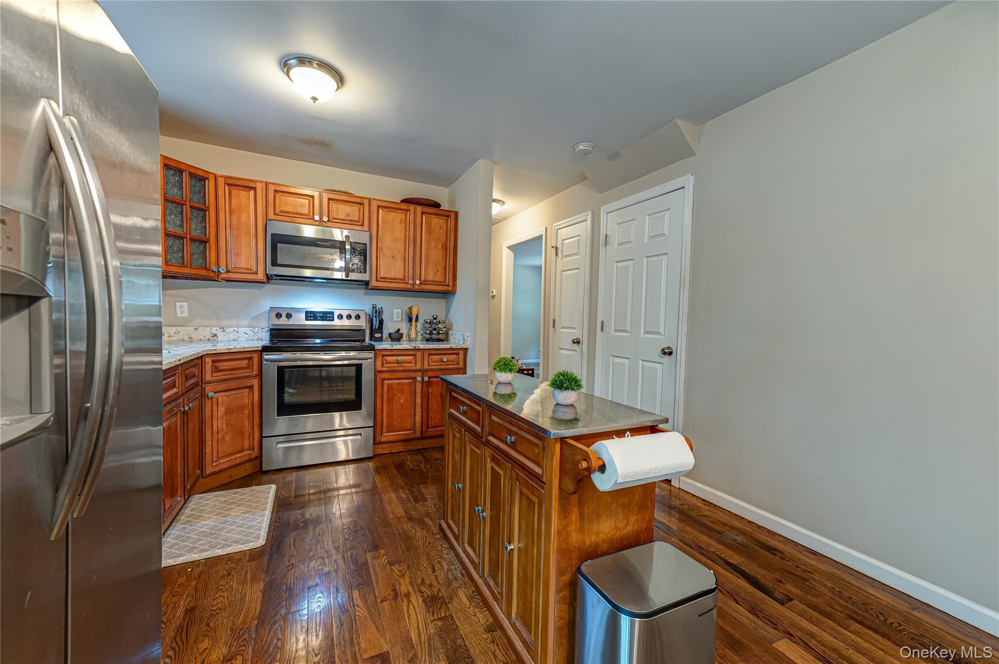 5th image of 252 Oxhead Rd, Brookhaven, NY 11720 | MLS# 1031038