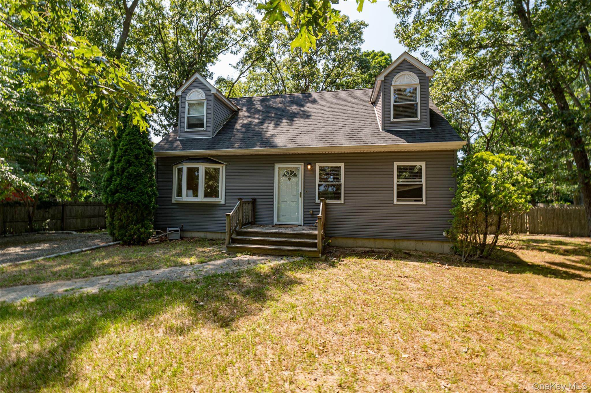 1st image of 252 Oxhead Rd, Brookhaven, NY 11720 | MLS# 1031038