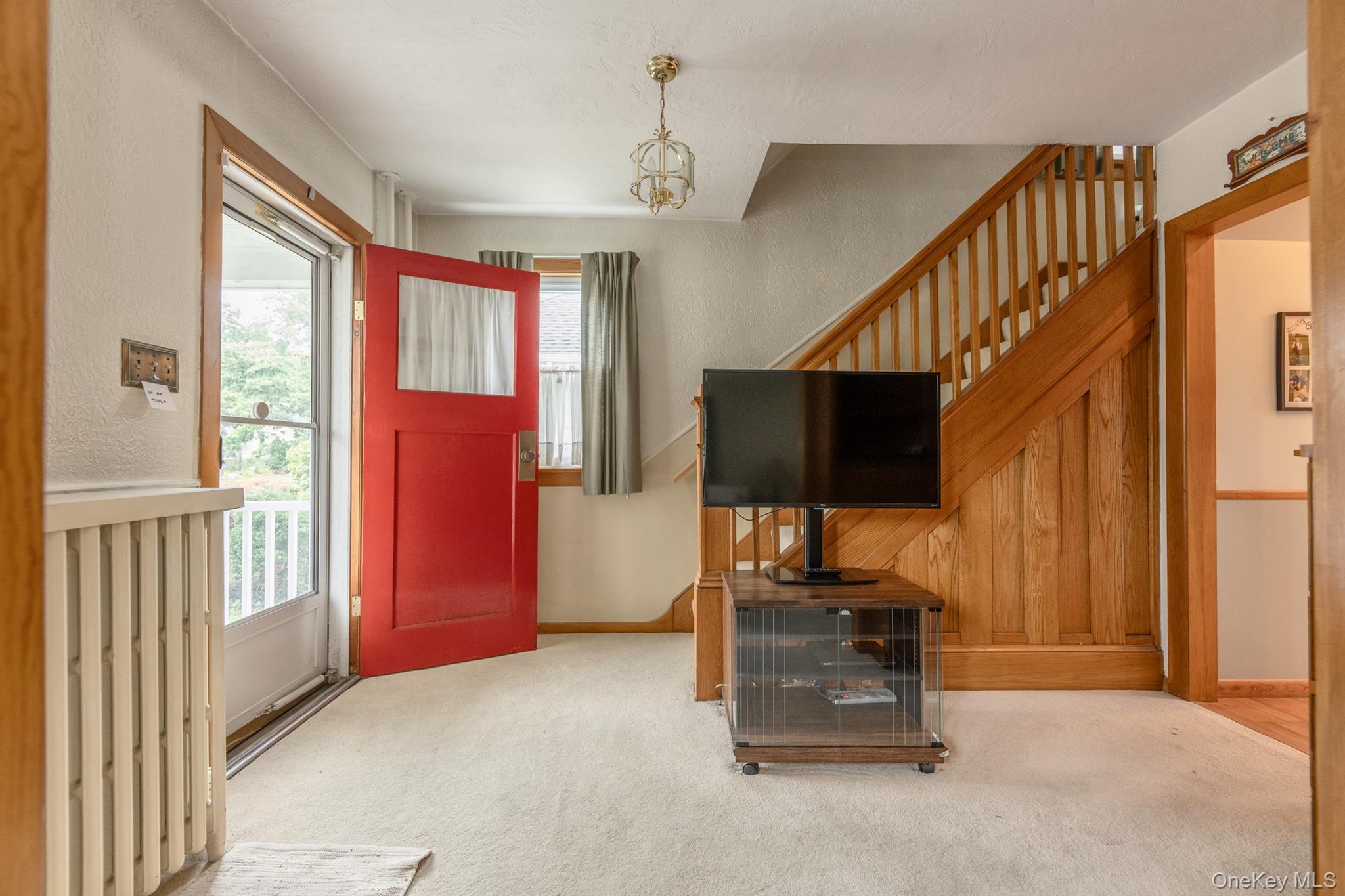 4th image of 284 Clifton Ave, Kingston, NY 12401 | MLS# 1031070