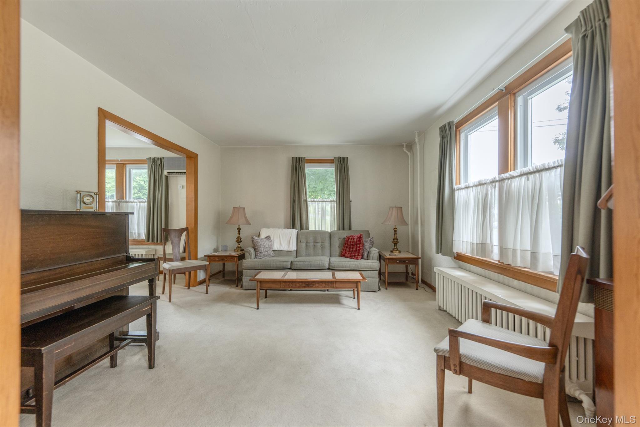 5th image of 284 Clifton Ave, Kingston, NY 12401 | MLS# 1031070