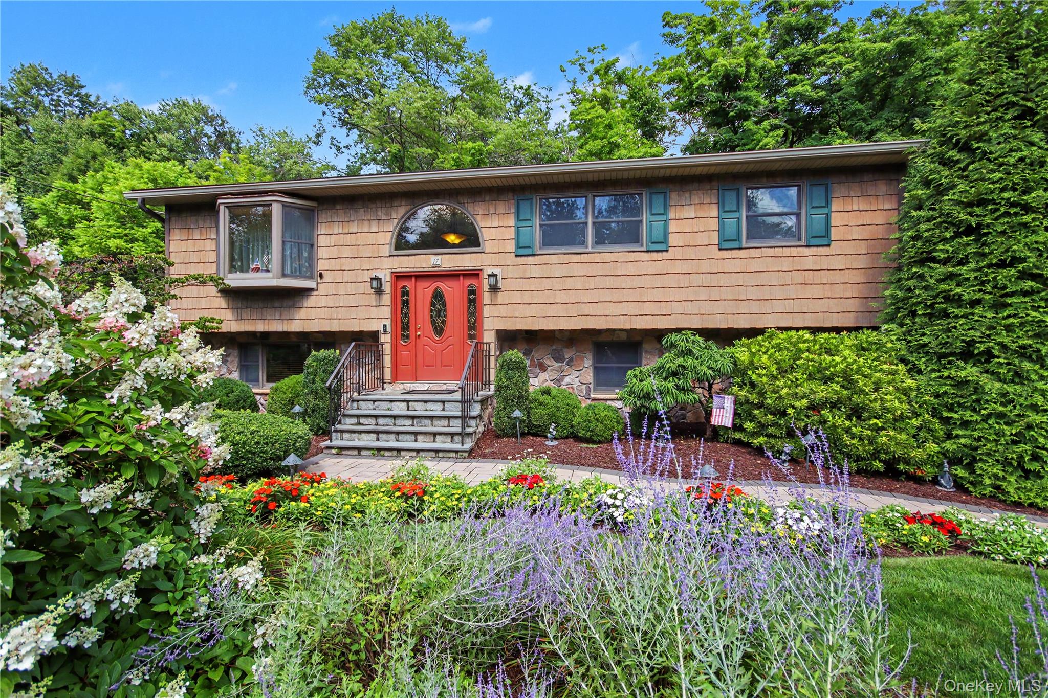 2nd image of 17 Scotsdale Rd, Kent, NY 10512 | MLS# 1031081