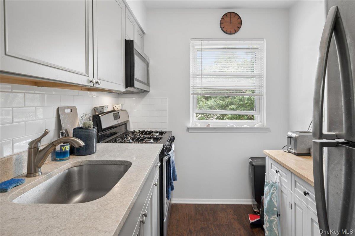 3rd image of 167 Meyer Oval, Orangetown, NY 10965 | MLS# 1031103