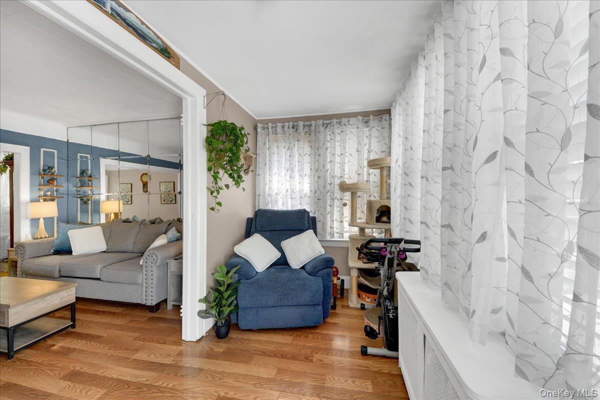 4th image of 322 Logan Ave, New York, NY 10465 | MLS# 1031107