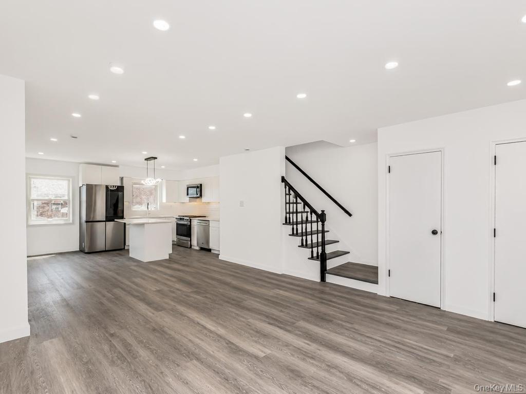 4th image of 1066 E 219Th St, New York, NY 10469 | MLS# 1031116