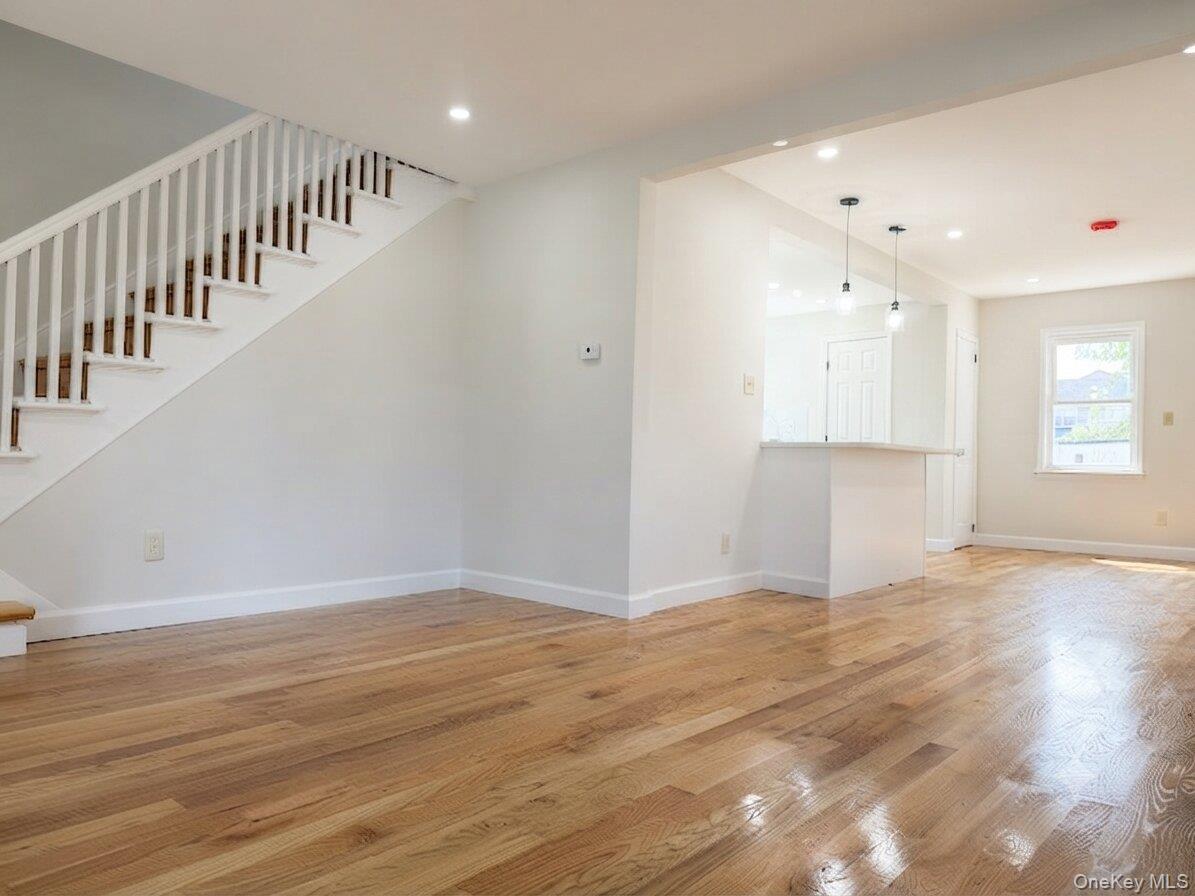 5th image of 2431 Deerfield Rd, New York, NY 11691 | MLS# 1031117