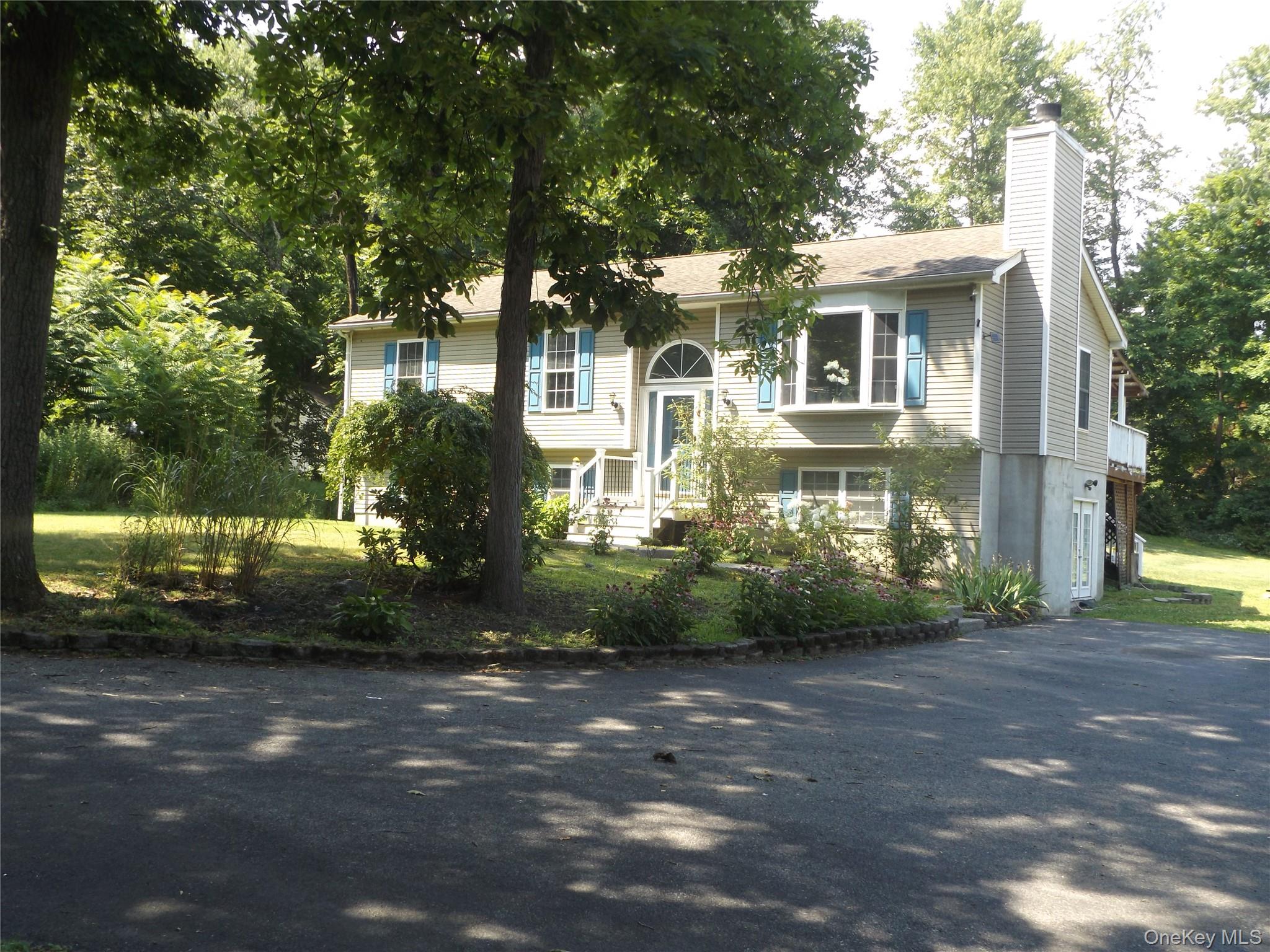 2nd image of 185 Ring Rd, Pleasant Valley, NY 12578 | MLS# 1031123