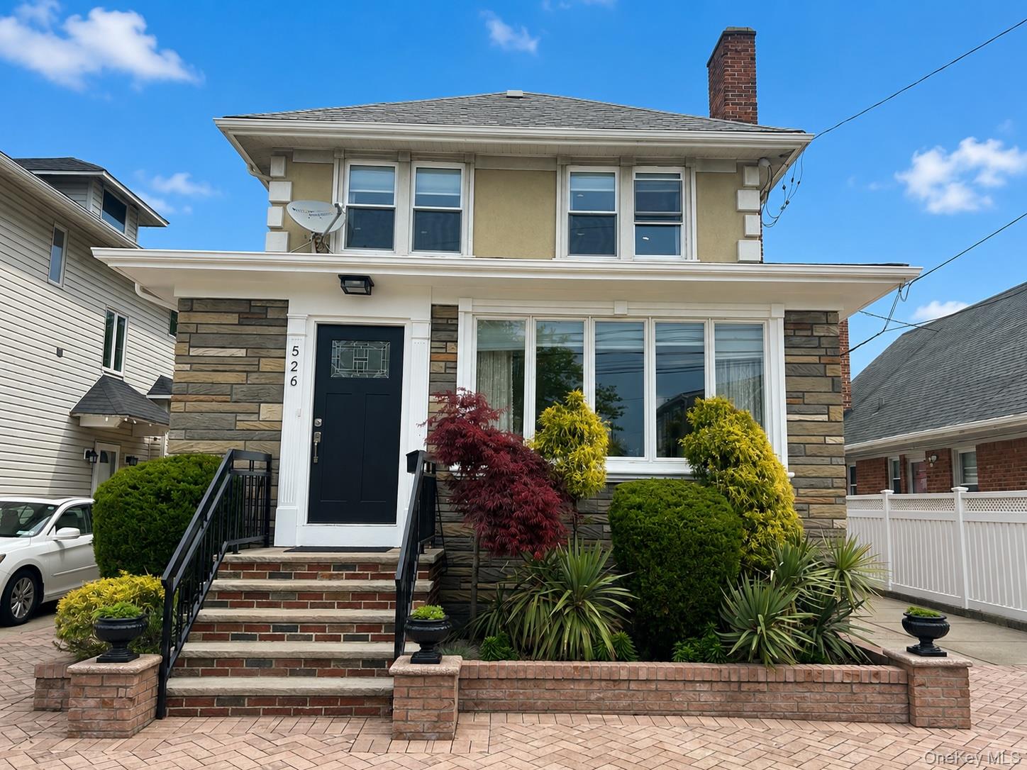 2nd image of 526 Beach 132nd St, New York, NY 11694 | MLS# 1031132