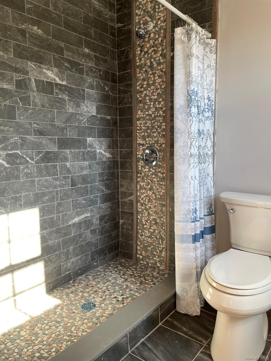 9th image of 12 Beech St, Babylon, NY 11798 | MLS# 1031178