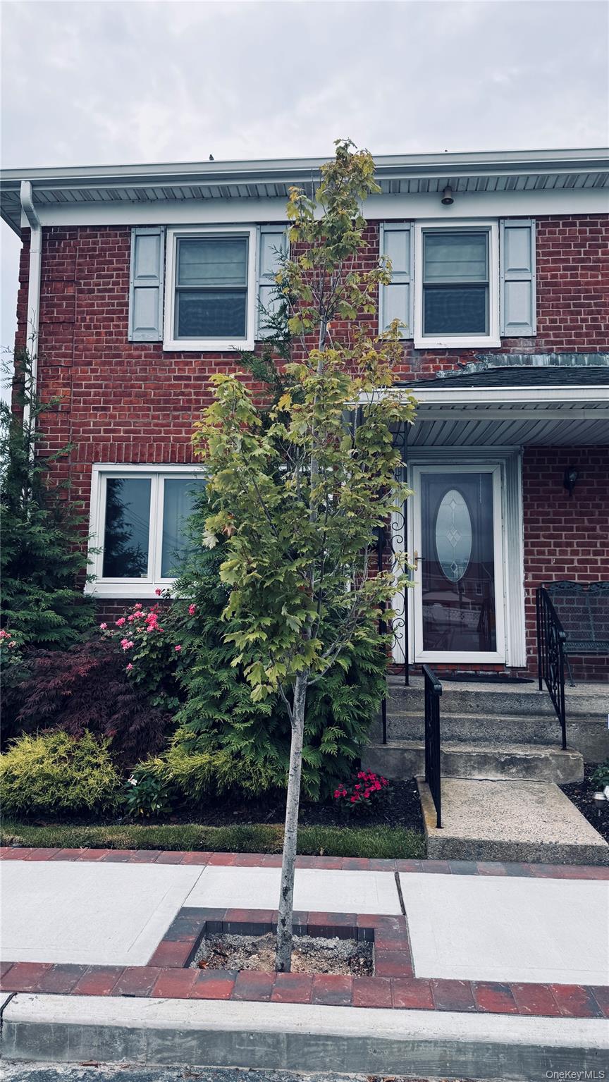 3rd image of 3530 Long Bch Rd, Hempstead, NY 11572