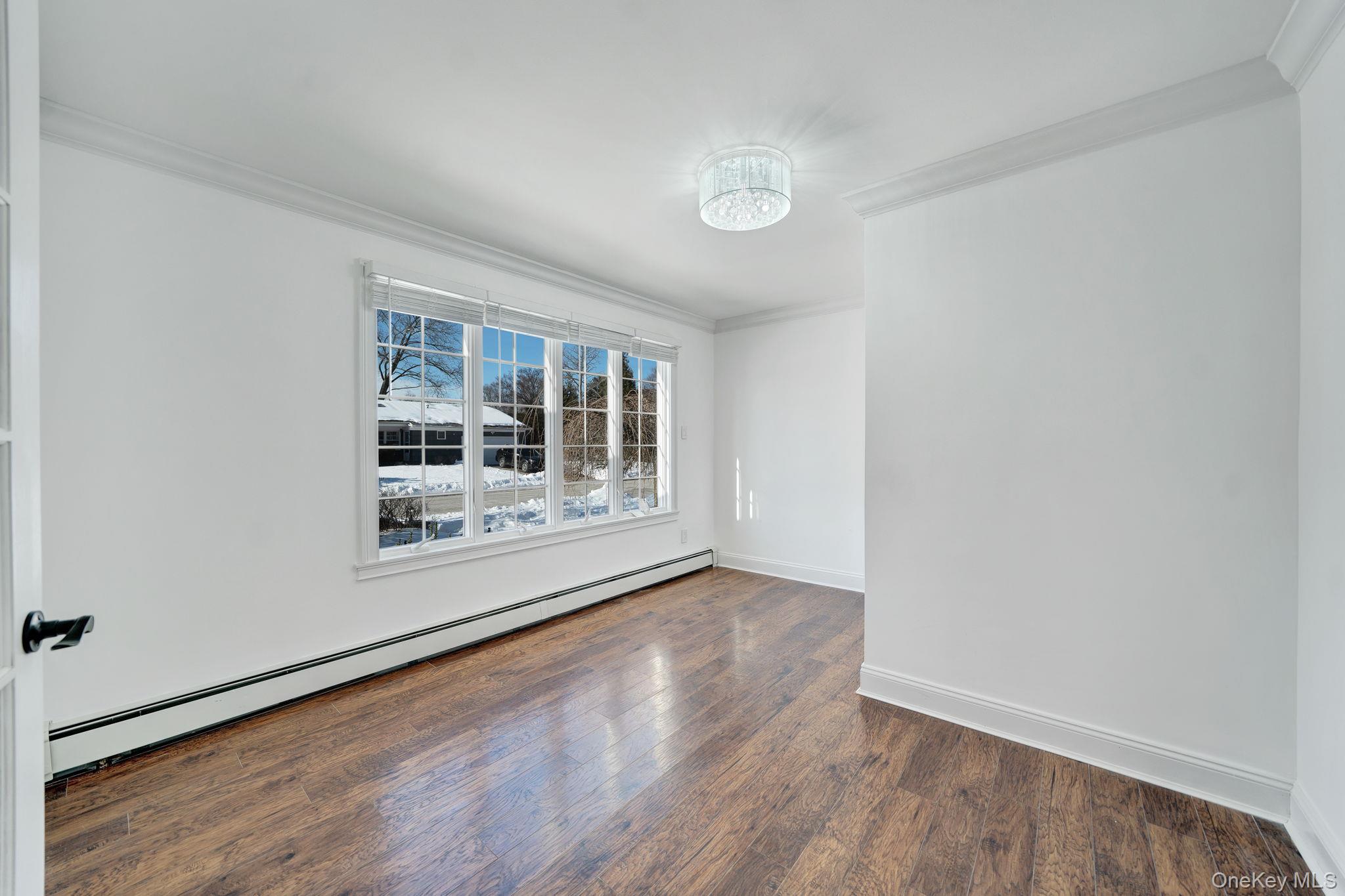 4th image of 20 Sagamore Wy S, Oyster Bay, NY 11753 | MLS# 1031203