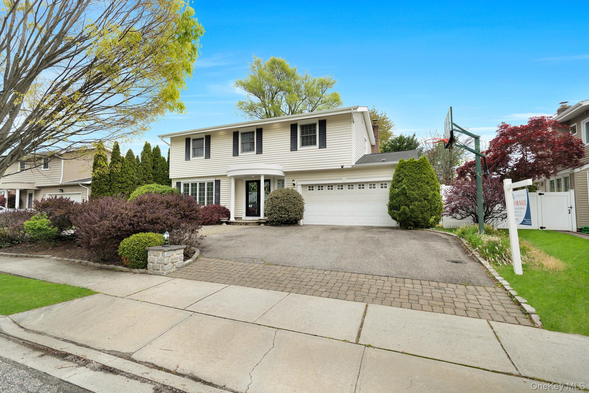 1st image of 20 Sagamore Wy S, Oyster Bay, NY 11753 | MLS# 1031203