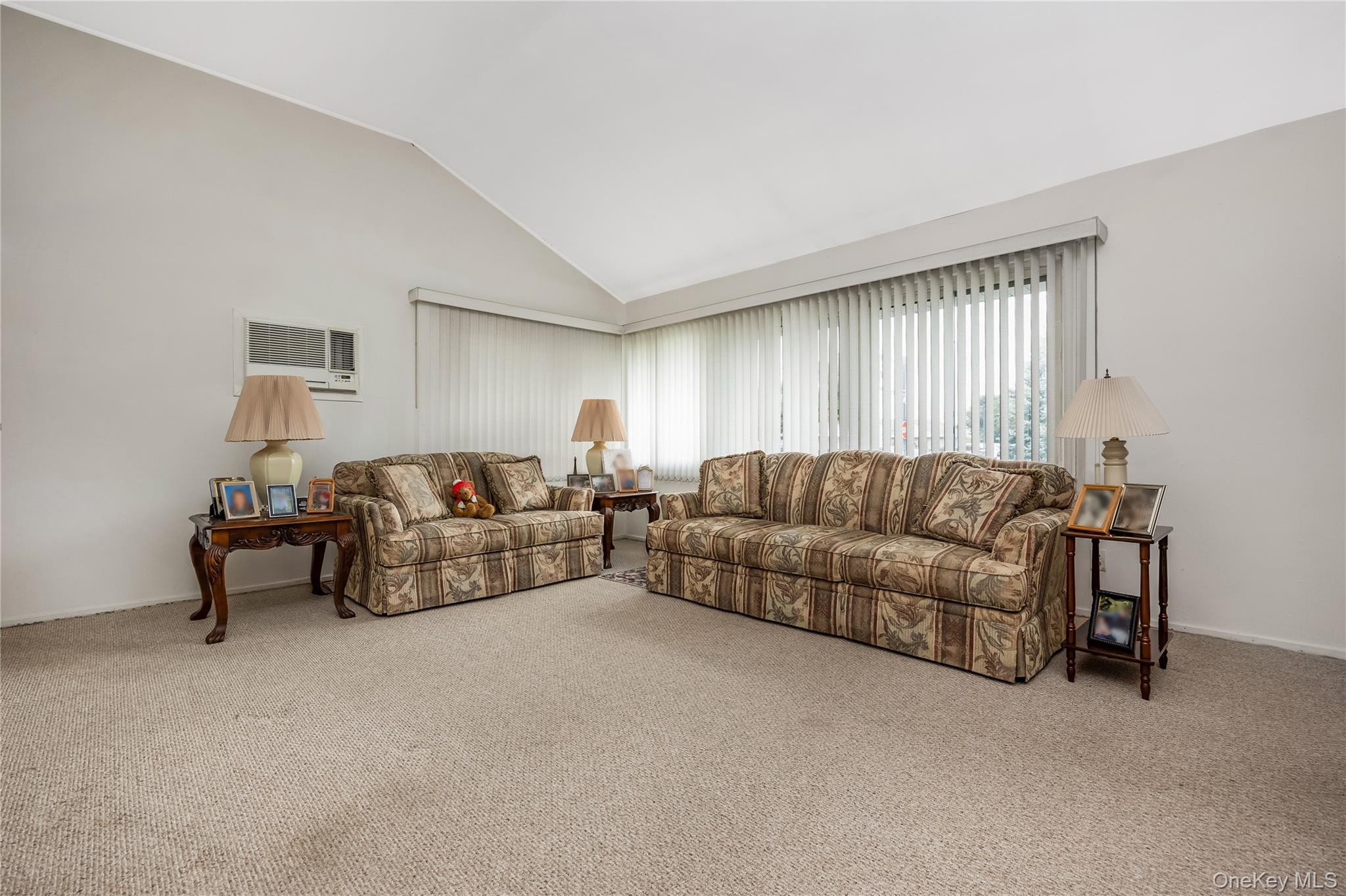 5th image of 2 Mozart Ln, Oyster Bay, NY 11714 | MLS# 1031218