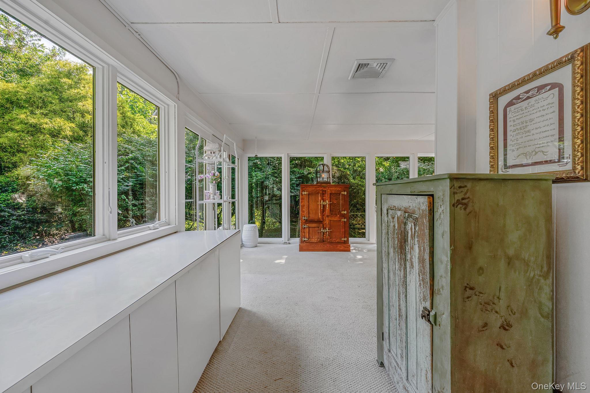 5th image of 90 Locust Ln, Huntington, NY 11768 | MLS# 1031236