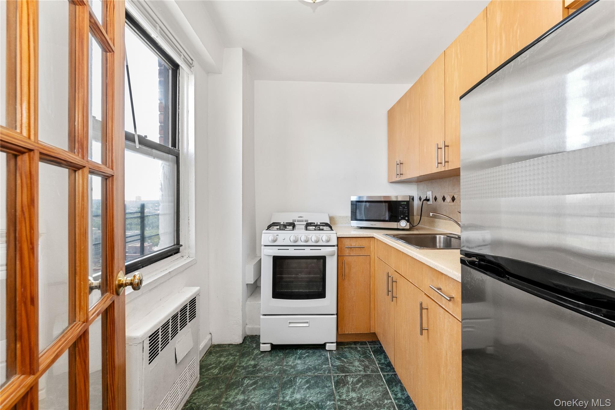 5th image of 42-55 Colden St #15J, New York, NY 11355 | MLS# 1031249
