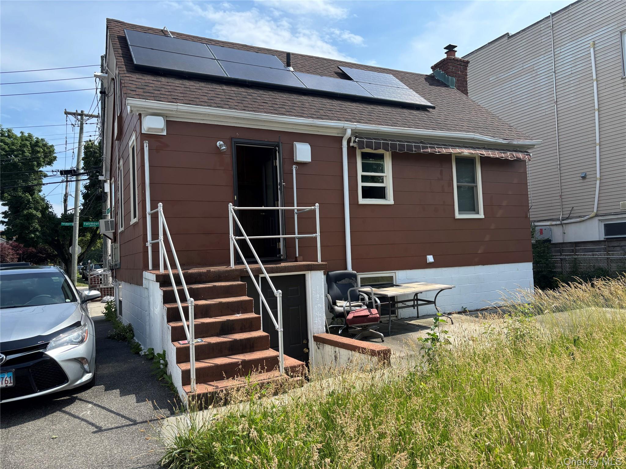 4th image of 3251 Fairmount Ave, New York, NY 10465 | MLS# 1031261