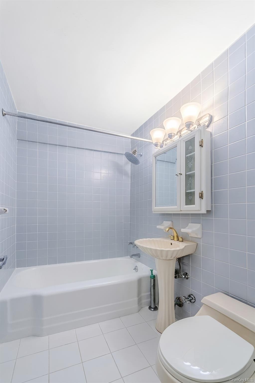 2nd image of 1215th Ave M Ave, New York, NY 11230