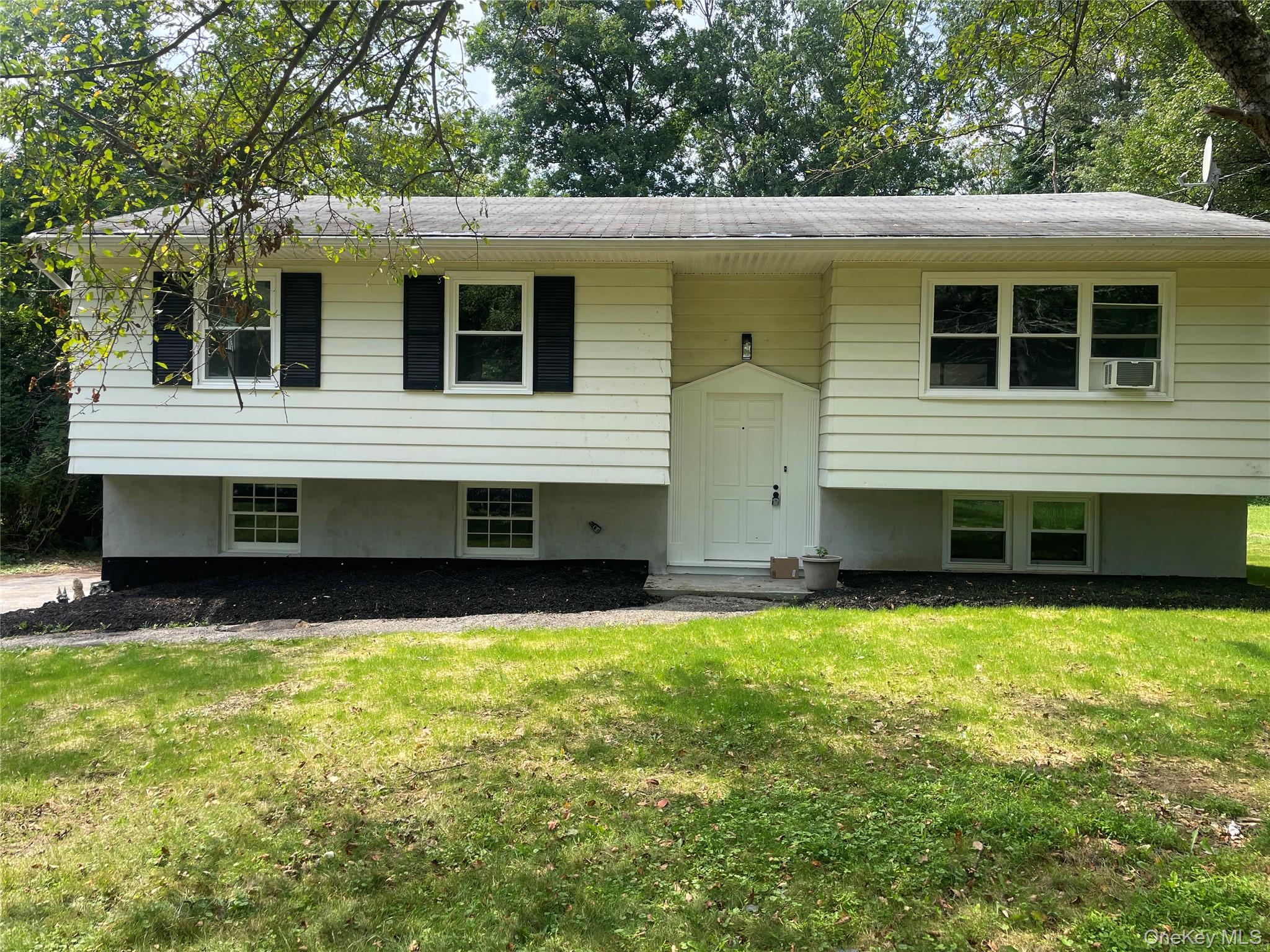 4th image of 15 Vandewater Dr, Wappinger, NY 12590 | MLS# 1031284