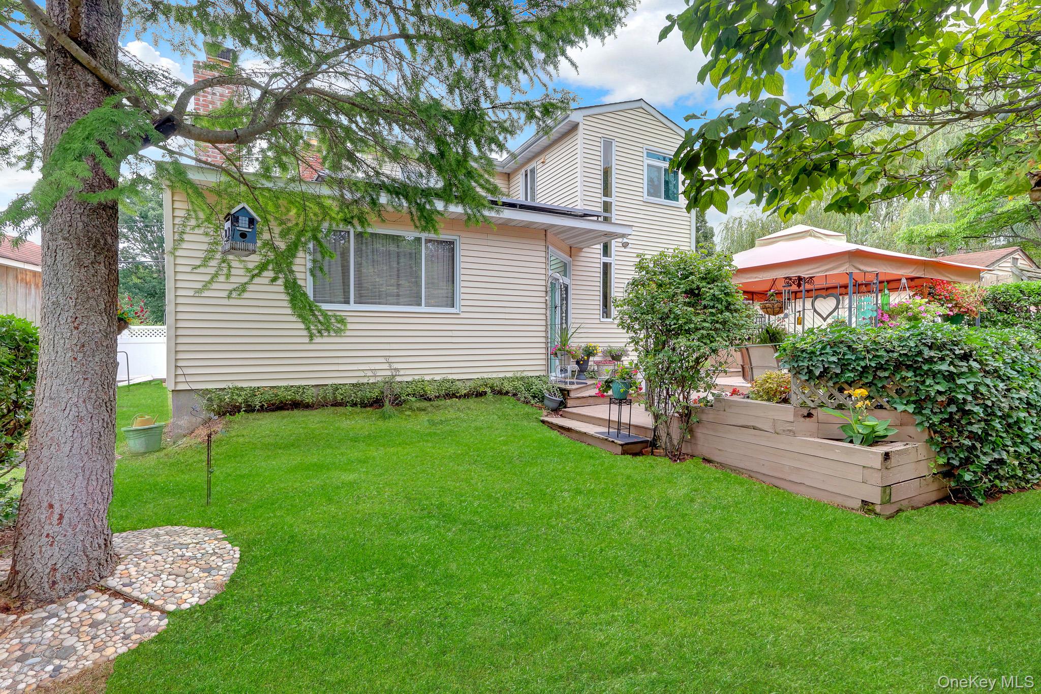 5th image of 96 Chenango Dr, Islip, NY 11706 | MLS# 1031292