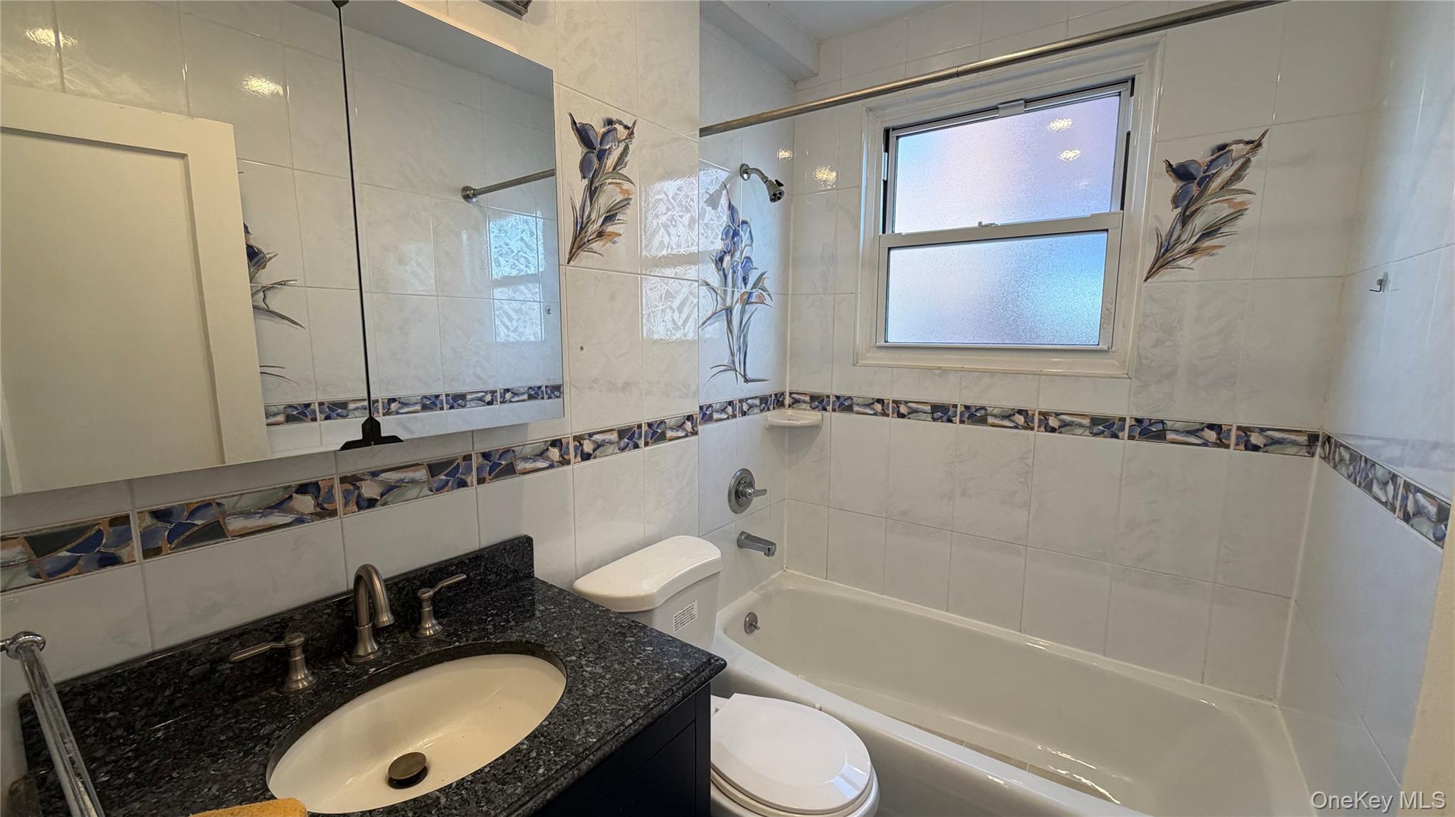 5th image of 50-27 192Nd St, New York, NY 11365 | MLS# 1031297