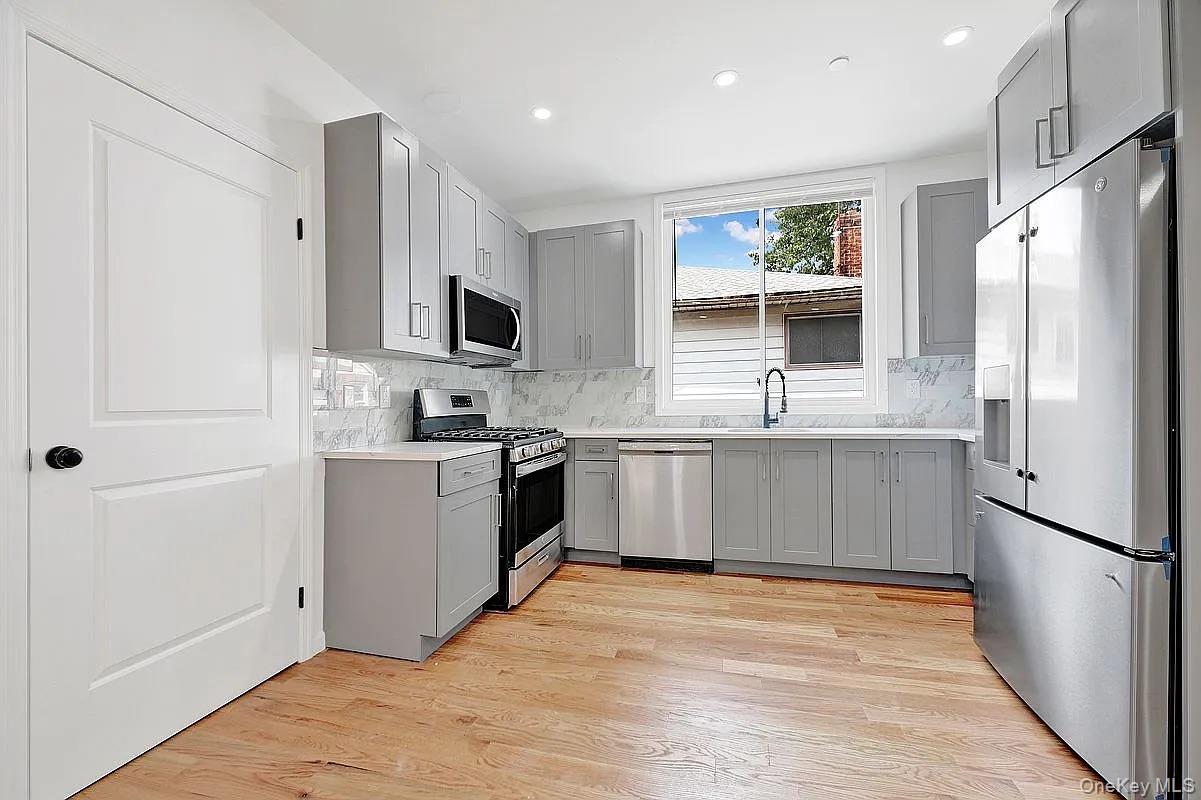 5th image of 143-86 232Nd St, New York, NY 11413 | MLS# 1031305