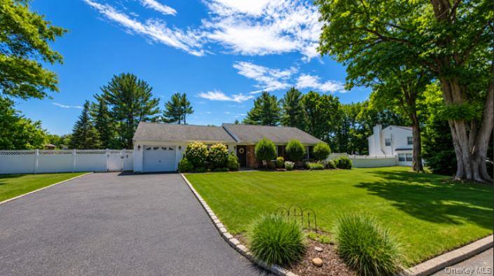 1st image of 9 Singingwood Dr, Brookhaven, NY 11790 | MLS# 1031310