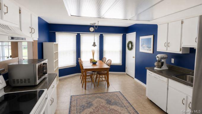 4th image of 9 Singingwood Dr, Brookhaven, NY 11790 | MLS# 1031310