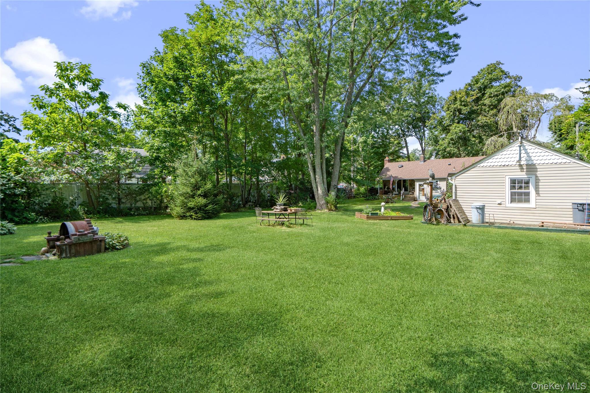 2nd image of 34 Melville Rd, Huntington, NY 11746 | MLS# 1031387