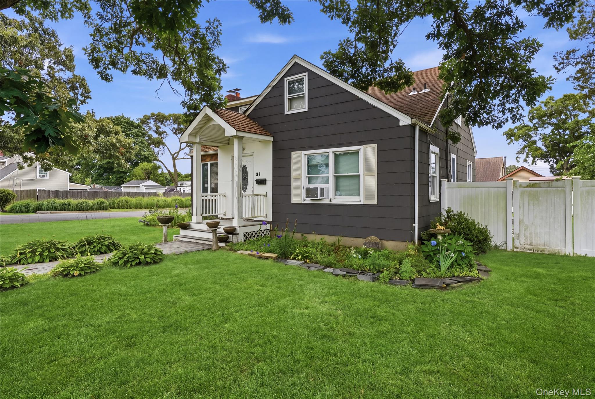 3rd image of 80 Everett St, Brookhaven, NY 11772 | MLS# 1031394