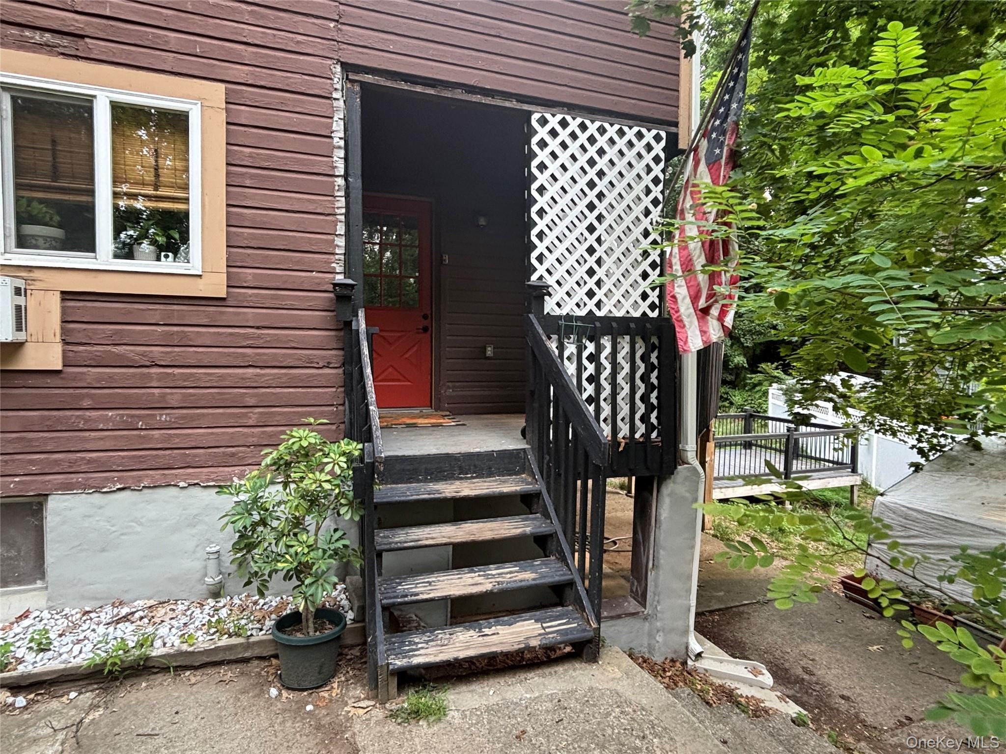 2nd image of 55 Boulevard Knls, Poughkeepsie (town), NY 12601 | MLS# 1031406