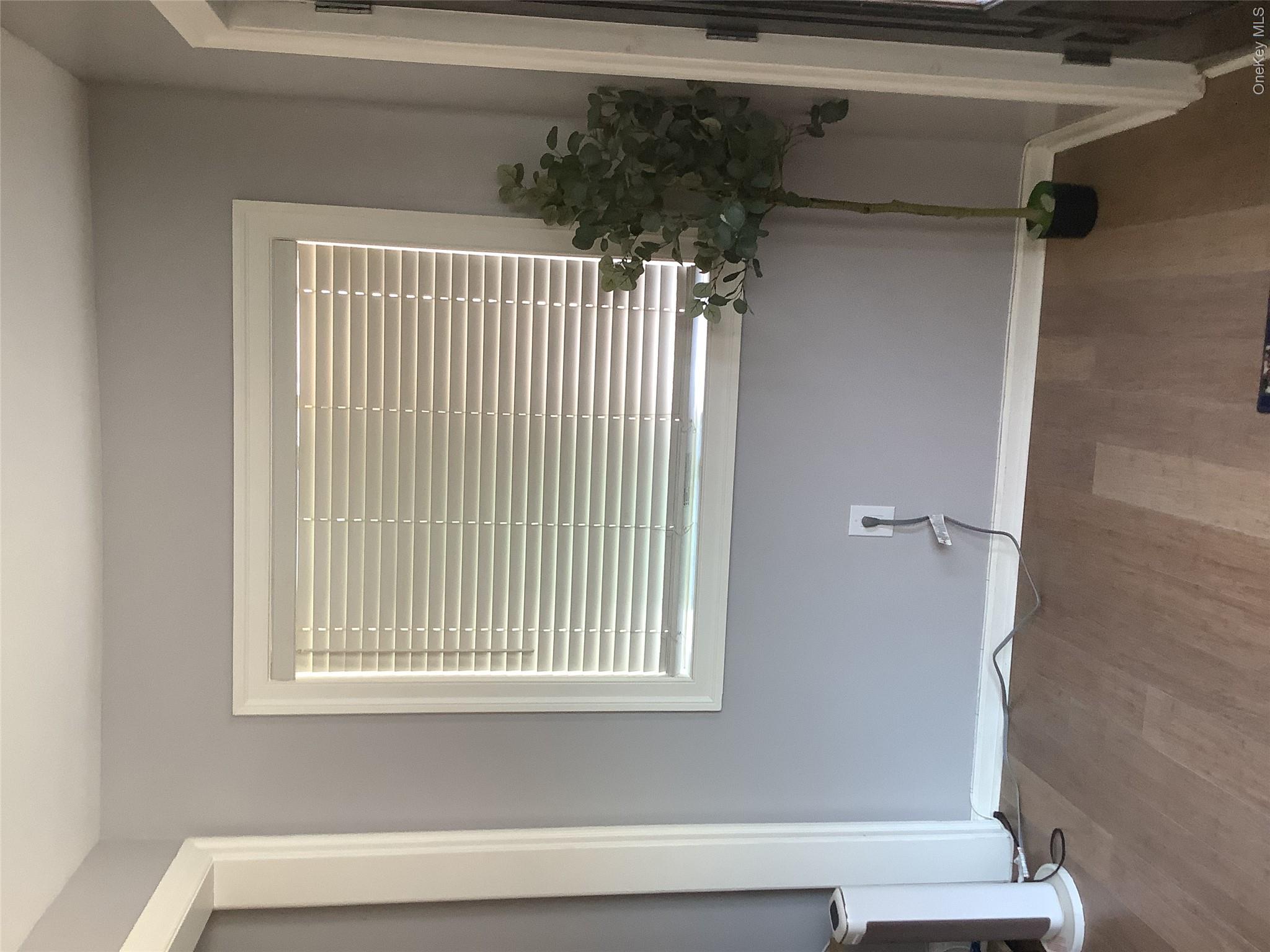 2nd image of 3 Taylor Ct, New York, NY 10310 | MLS# 1031409