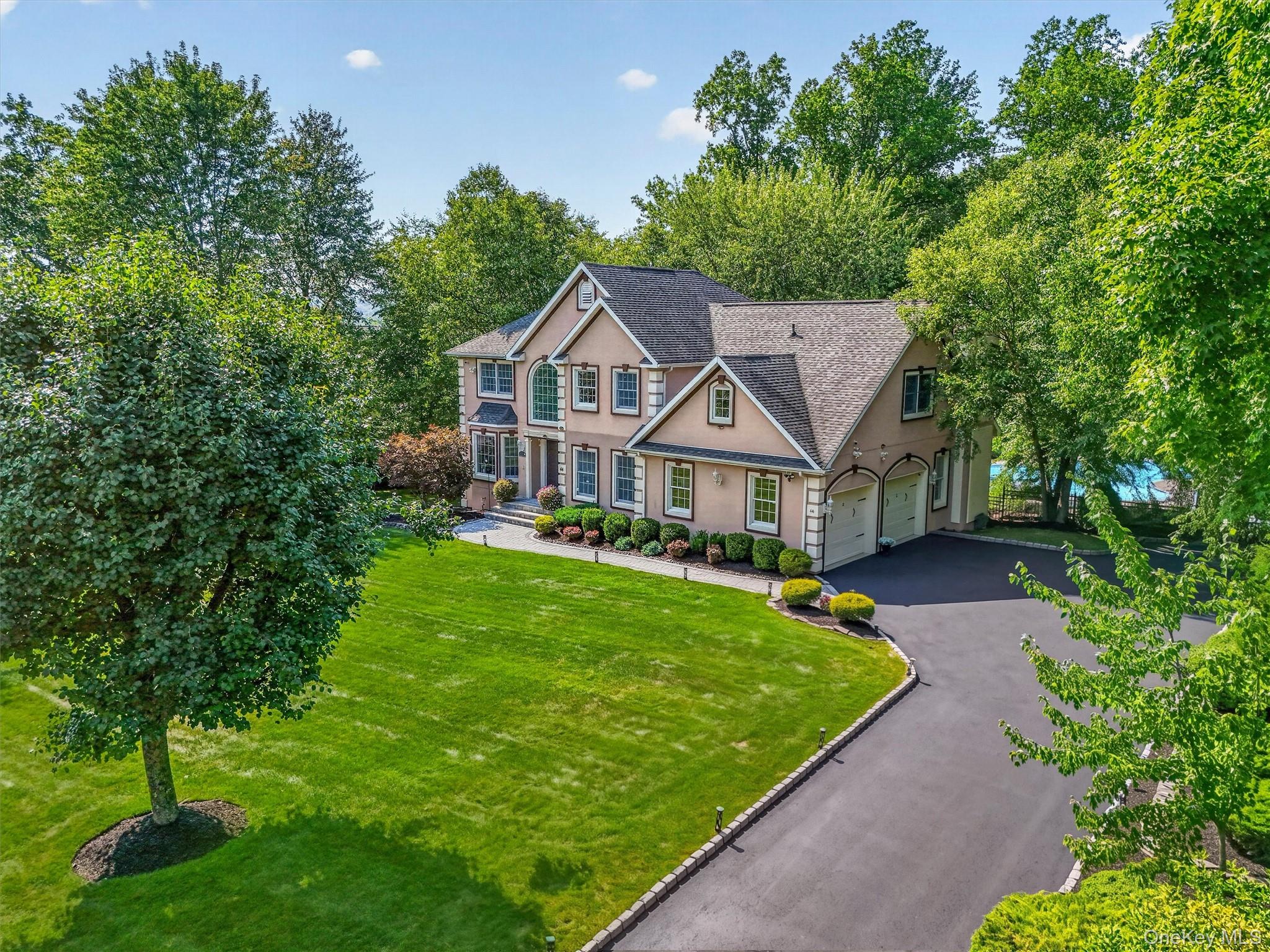 5th image of 44 Greenwich Ave, Woodbury, NY 10917 | MLS# 1031426