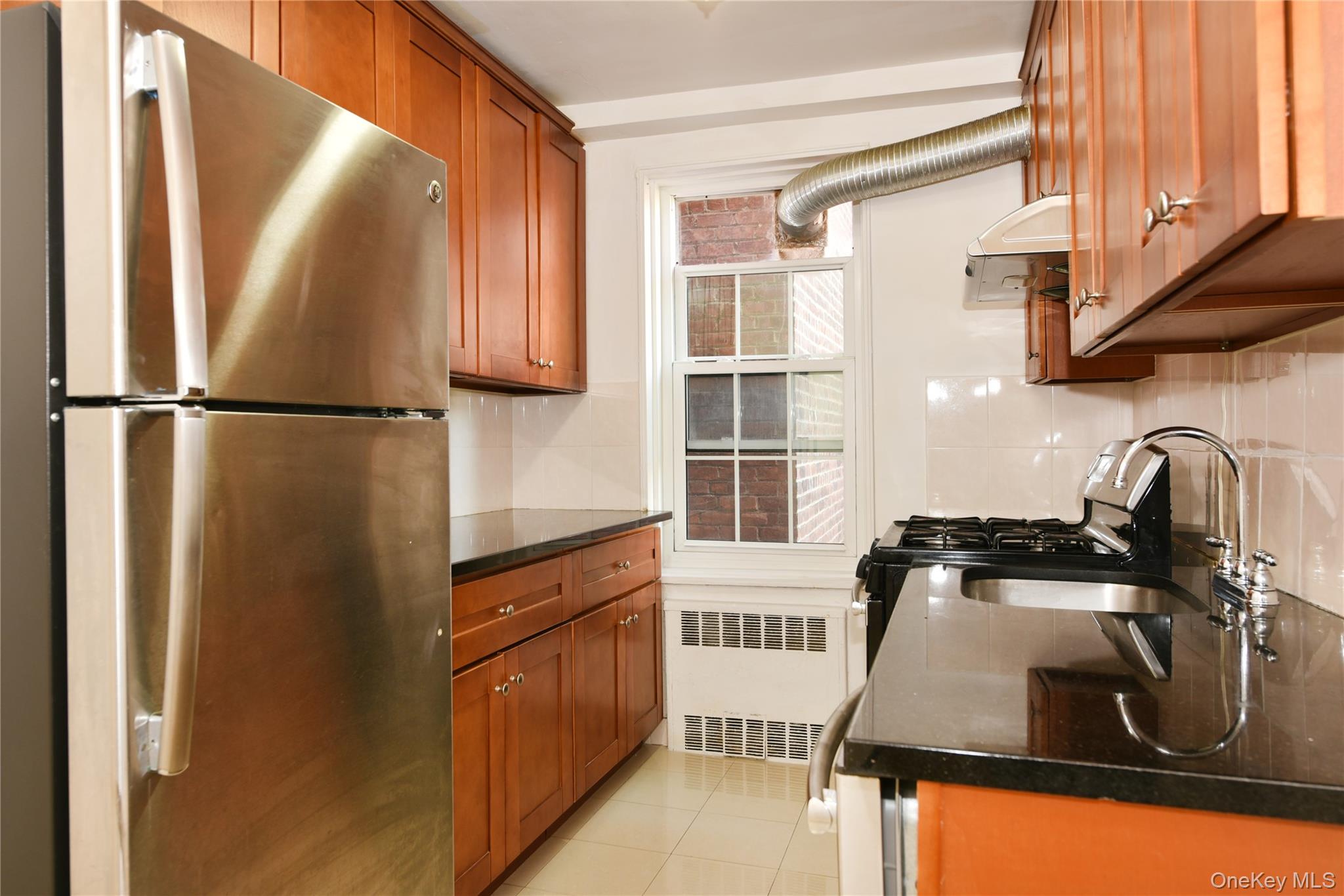 2nd image of 139 09 84 Ave #307, New York, NY 11435 | MLS# 1031428