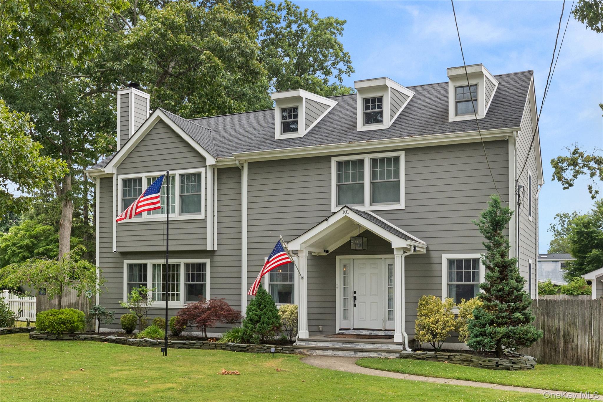 2nd image of 101 Frederick Ave, Babylon, NY 11702 | MLS# 1031430