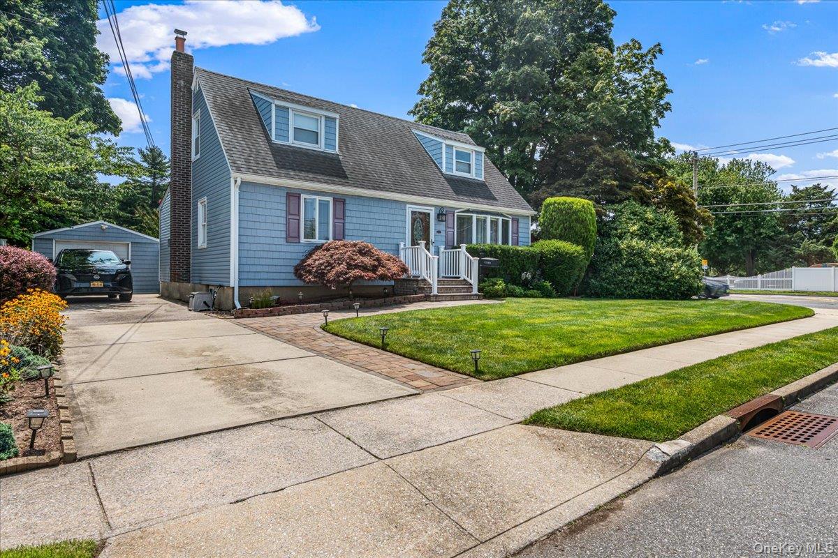 2nd image of 2 Gateway, Oyster Bay, NY 11735 | MLS# 1031431